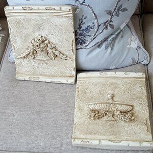 SET/2 BOMBAY & CO VINTAGE Inspired WALL PLAQUES DECOR